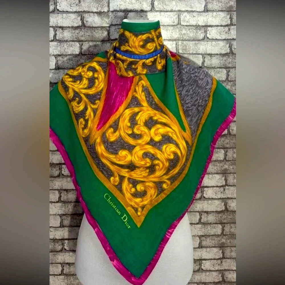 DIOR- Christian Dior large silk vibrant scarf 🧣